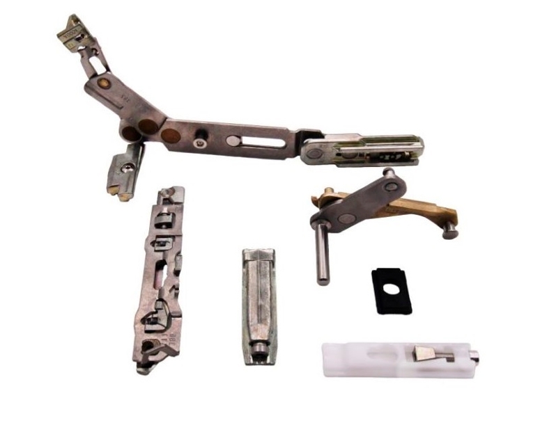 Комплект петель LM AXXENT PLUS-D A0004 правый в Новосибирске Комплект петель LM AXXENT PLUS-D A0004 правый в Новосибирске