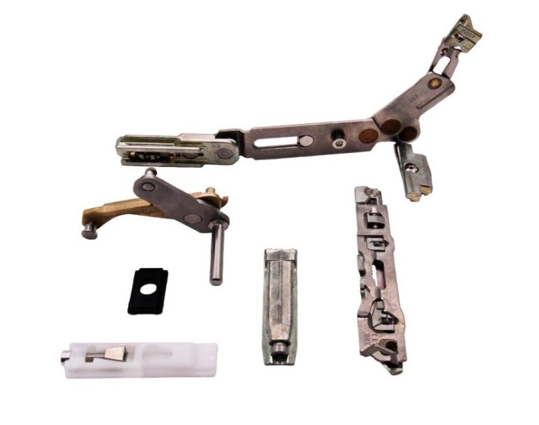 Комплект петель LM AXXENT PLUS-D A0004 левый в Новосибирске Комплект петель LM AXXENT PLUS-D A0004 левый в Новосибирске